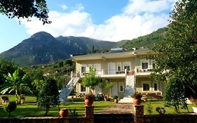 Dimitriou Rooms