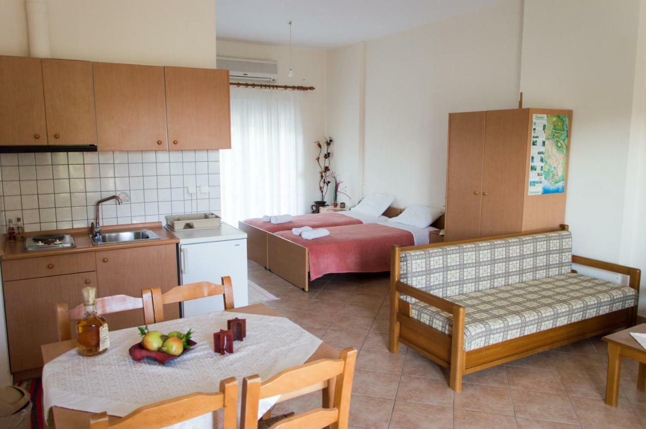 Dimitriou Rooms Gliki Exterior foto